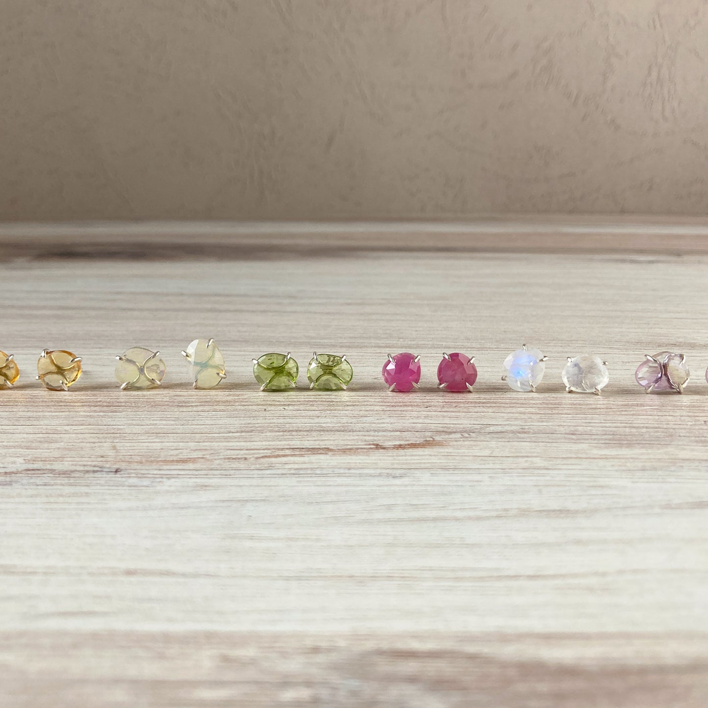 Color Drop Stud Moonstone